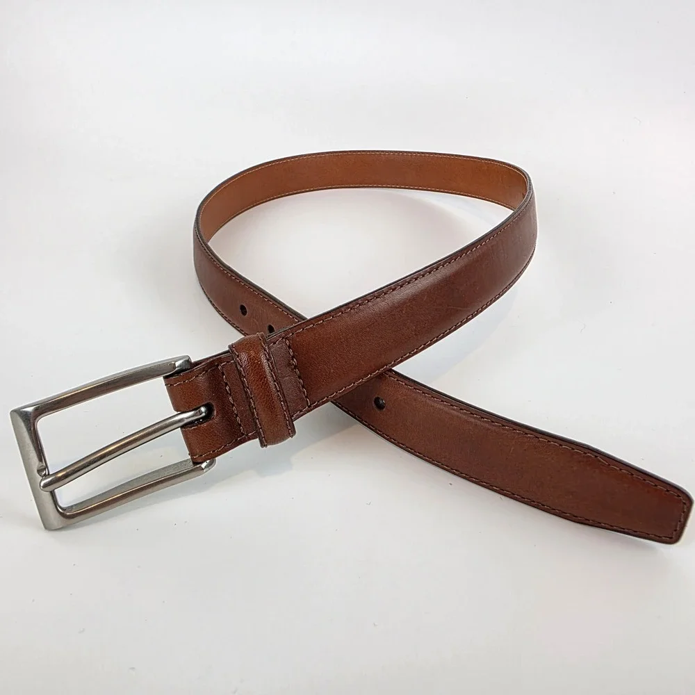 Vineyard Vines Brown Leather Belt Womens 26 Solid Brass Buckle Made in USA